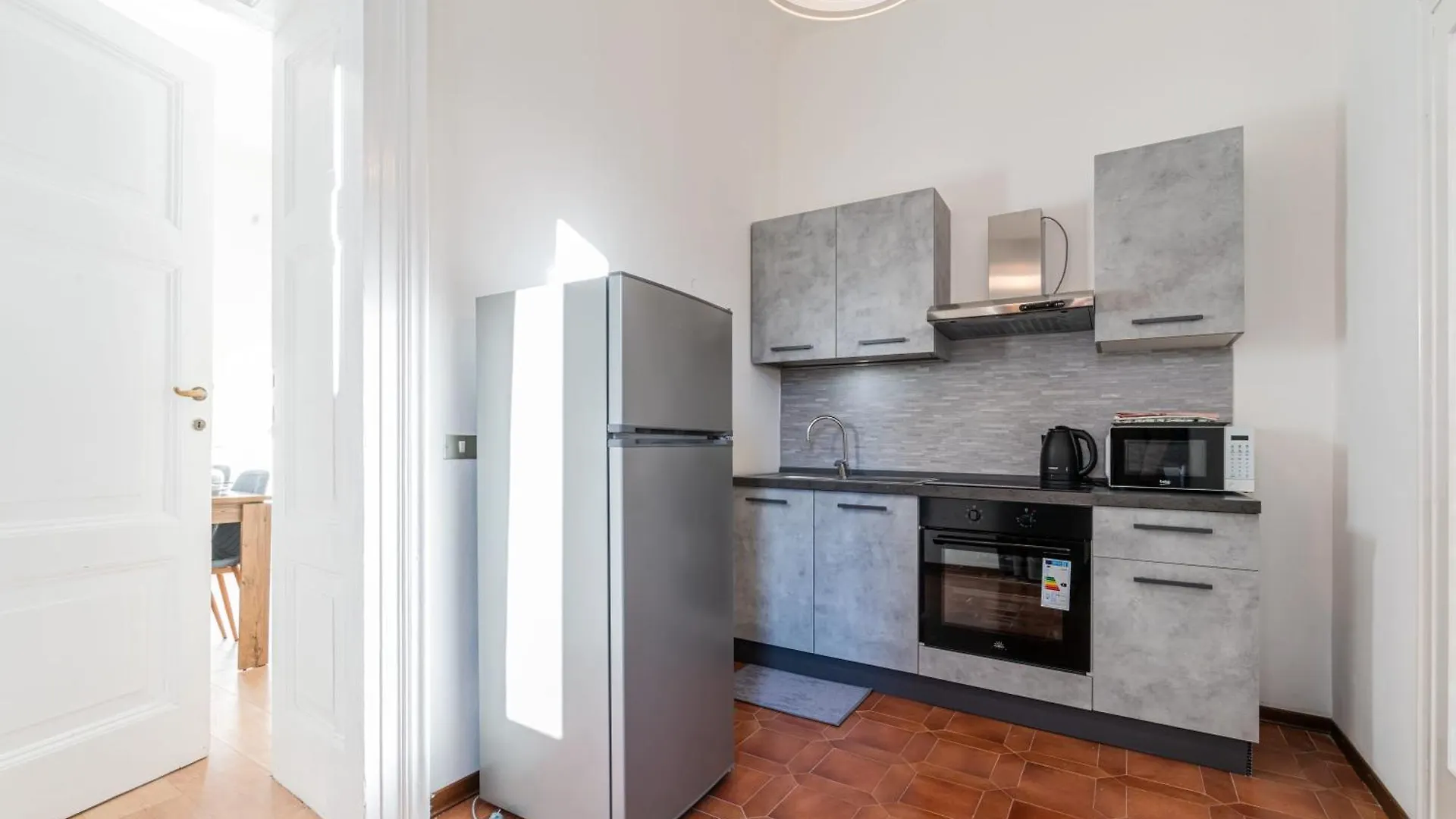 Centro Storico & Lago Nascondiglio A Desenzano Apartment Desenzano del Garda Italy